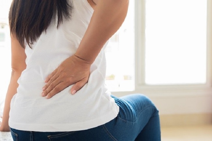 Kerja di Depan Laptop Bikin Pegal? Ini Teknik Yoga Sederhana Lawan Nyeri Punggung