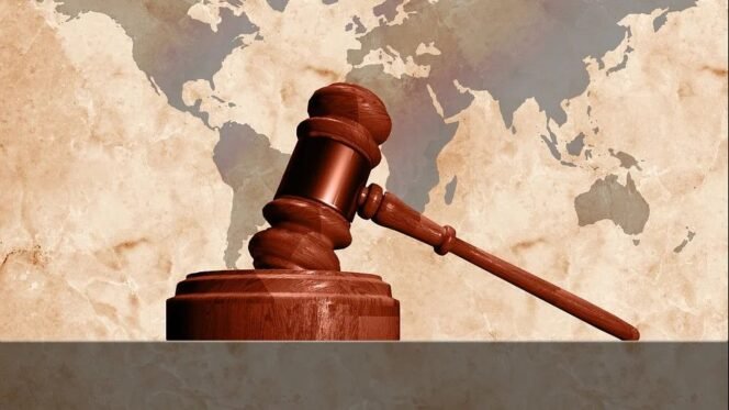 
 Nasib Febry: WNI di Singapura Terancam Hukuman Cambuk