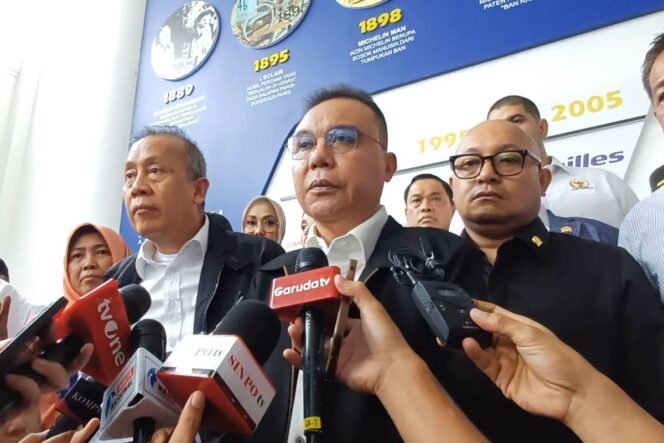 
 PHK Michelin Dikecam: Dasco Ultimatum Pabrik Ban, Jangan Korbankan Pekerja!