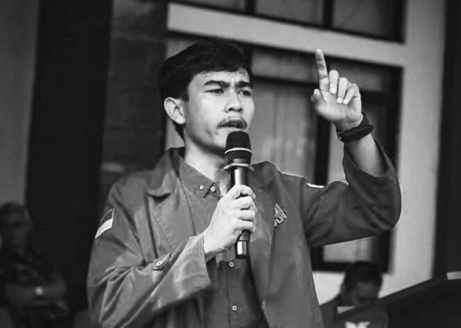 
 Geger Pelantikan Eselon II Pemprov Banten: Mahasiswa Soroti Aroma Nepotisme dan Jual Beli Jabatan!