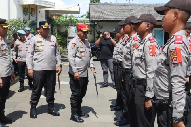 
 Intensif 6 Hari: 53 Calon Bintara Polri Tempa Diri di Polresta Tangerang, Hadapi Tantangan Nyata!