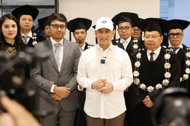 
 Wisuda Perdana Unpam Serang: Wagub Dimyati Dorong Sarjana Muda Jadi Agen Perubahan Bangsa