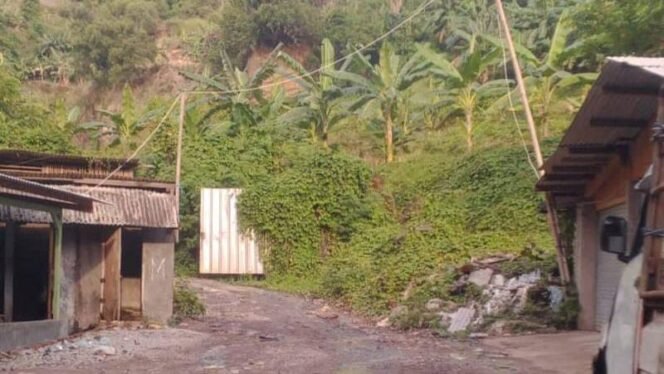 
 Mafia Solar Cilegon Beraksi, APH Terlena? Gudang Ilegal Merajalela!