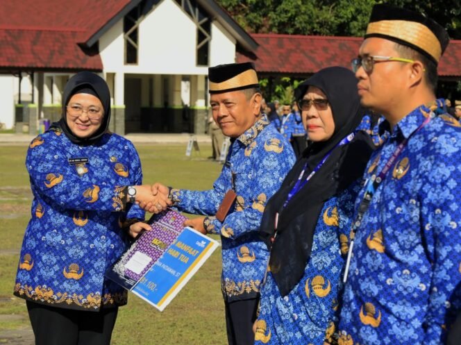 
 Wabup Intan: Disiplin dan Responsif Kunci Pelayanan Prima di Kabupaten Tangerang