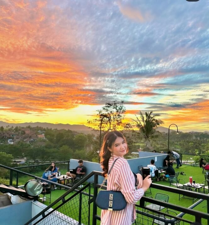 
 Tiga Kafe dengan Pemandangan City Light di Cilegon yang Jadi Magnet Baru Pecinta Nongkrong