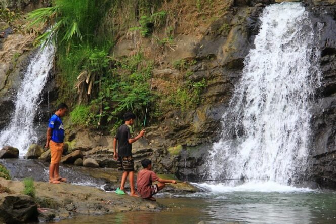 
 Air Terjun 7 Bidadari: Kisah di Balik Keindahan Tersembunyi Semarang