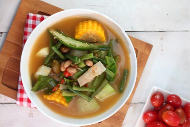 
 Sayur Asem Sunda vs Betawi: Apa Bedanya? Resep Rahasia di Sini!