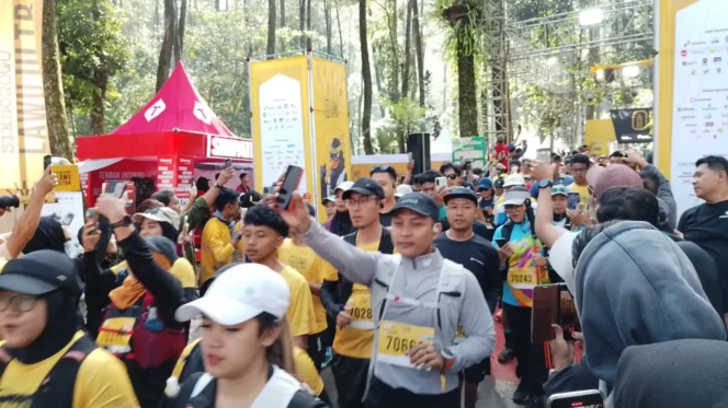 
 Siksorogo Lawu Ultra Karanganyar: Ribuan Pelari Serbu, Perputaran Uang Capai Rp20 Miliar