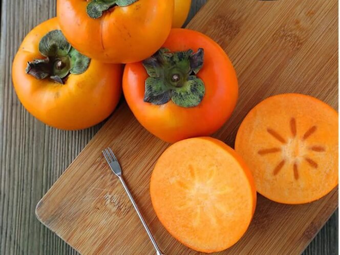 
 6 Manfaat Buah Kesemek untuk Wanita: Bikin Kulit Cerah, Tubuh Sehat, dan Berat Badan Terjaga