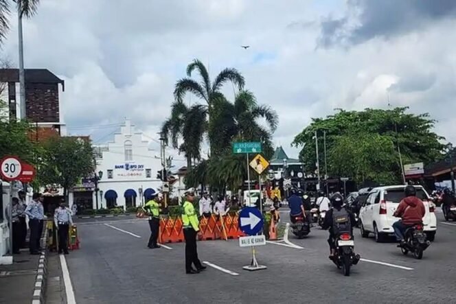 
 Wisatawan Tawar Tarif Parkir di Malioboro, Dishub Yogyakarta Jelaskan Aturan Parkir Swasta