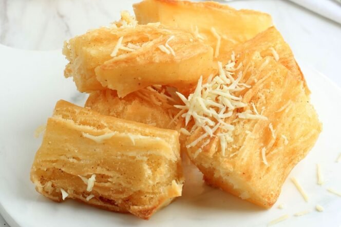 
 Rahasia Singkong Goreng Merekah dan Empuk Tanpa Air Es