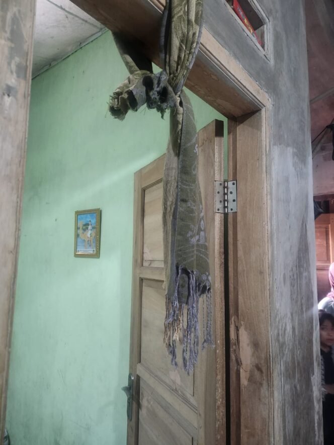 
 Duda Dua Anak di Serang Ditemukan Tewas Tergantung, Diduga Tertekan Masalah Asmara Jarak Jauh