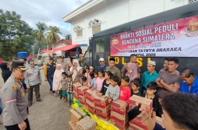 
 Alumni Akpol 2005 Salurkan Bantuan Kemanusiaan untuk Warga Terdampak Banjir di Aceh, Sumut, dan Sumbar