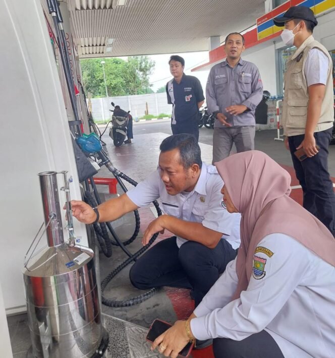 
 Jelang Natal dan Tahun Baru 2026, Disperindag Tangerang Cek Akurasi Alat Ukur SPBU