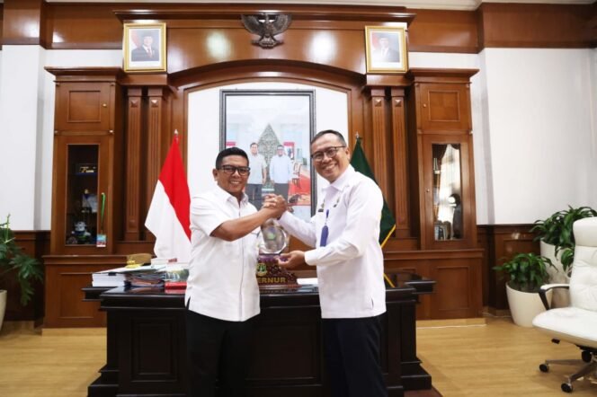 
 Gubernur Banten Minta Warga Tetap Tenang Hadapi Musim Hujan Akhir Tahun