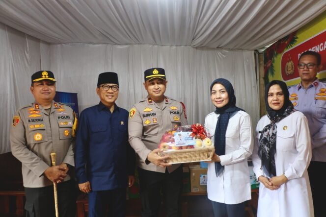 
 Jelang Tahun Baru 2026, Bupati Serang dan Mendes PDT Tinjau Kesiapan Wisata Pantai Anyer–Cinangka