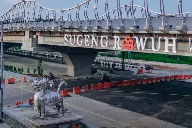 
 Flyover 221,4 Meter Berornamen Warak Ngendhog Resmi Sambut Wajah Baru Jawa Tengah
