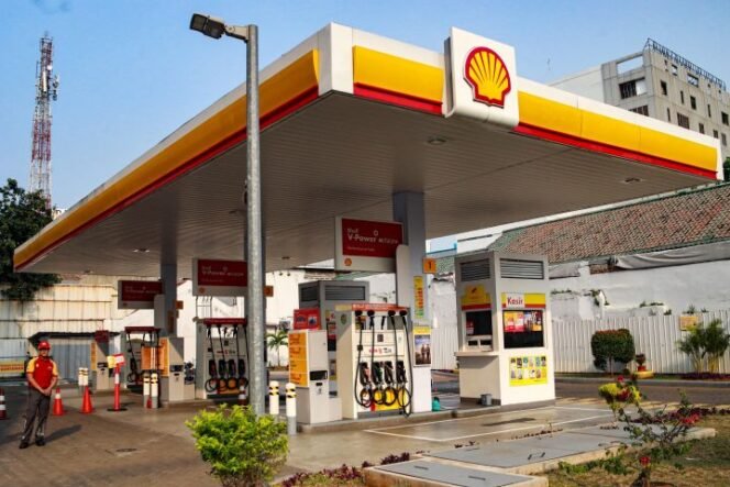 
 Shell Kembalikan Layanan Bensin di SPBU, Pasokan dari Pertamina Tiba