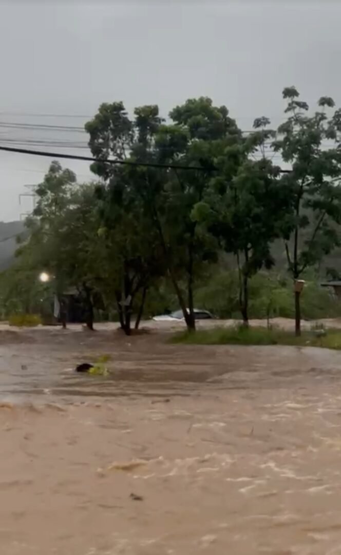
 Permukiman hingga Kawasan Industri Cilegon Dikepung Banjir